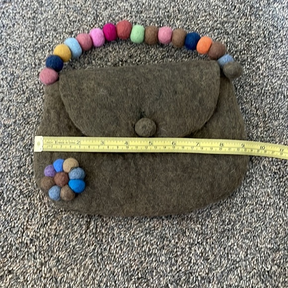 Handmade Felted Handbag - Picture 3 of 10